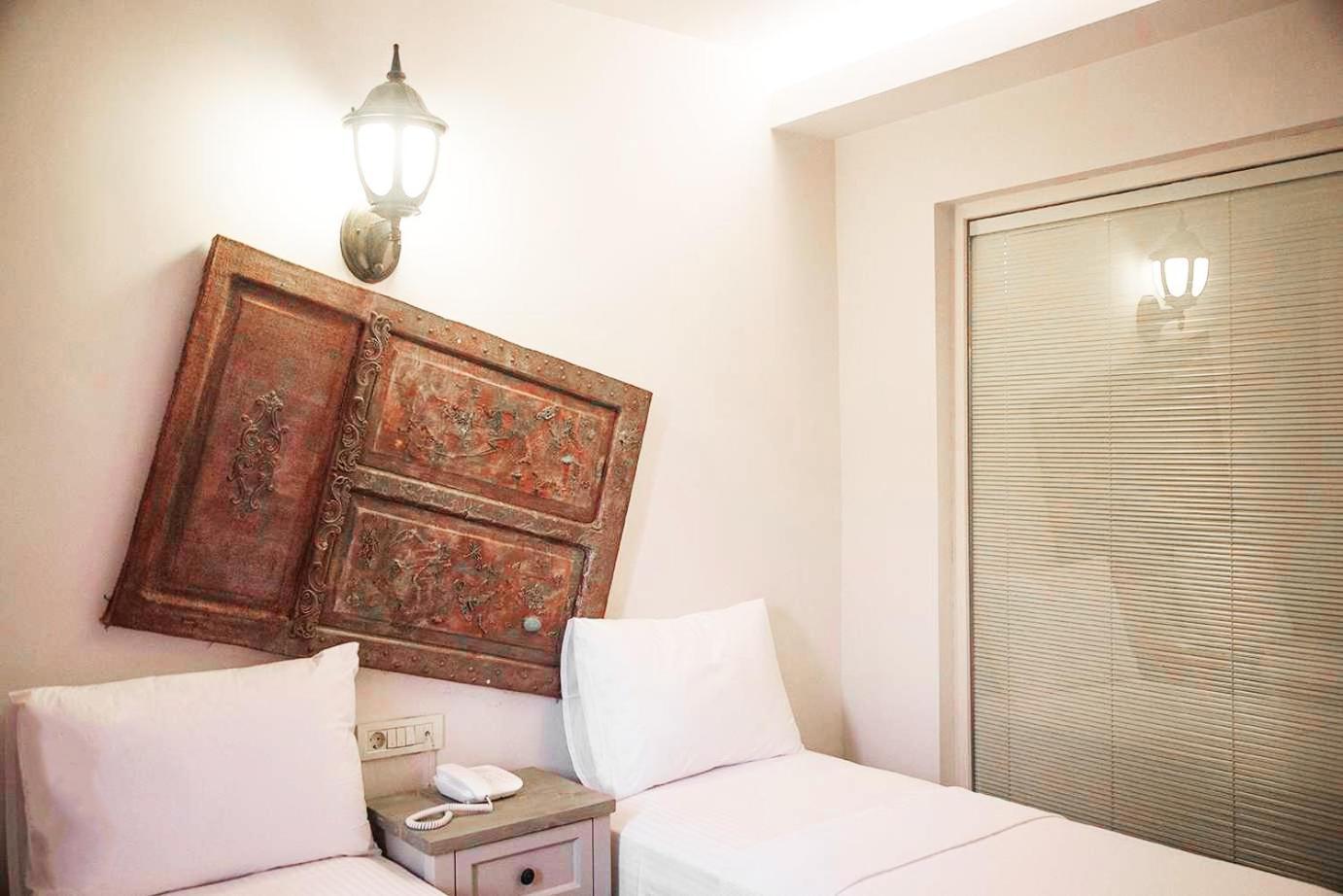 Standard Twin Room with Garden View